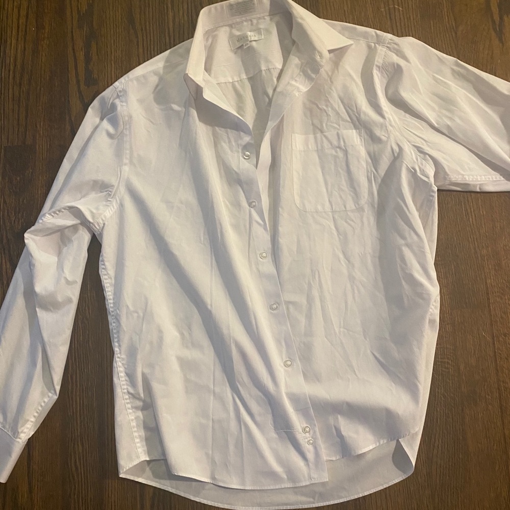 White button down mens dress shirt just drycleaned